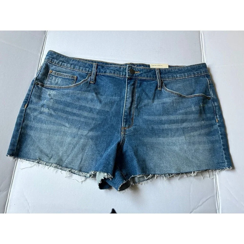 UNIVERSAL THREAD WOMENS HIGH RISE SHORTS PLUS SIZE 18/34R